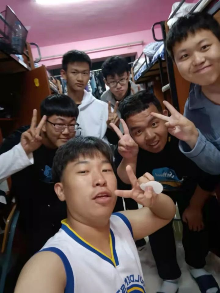 1633311937718501.jpg 640.webp (31).jpg